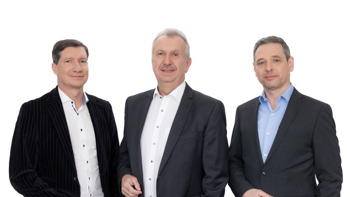 VBV-Consult Geschäftsführung Die Geschäftsführung der VBV - Consult Beratung für Betriebliche Altersvorsorge GmbH bestehend aus Georg Cadek, Rainer Köpplinger und Clemens Buchmayer
